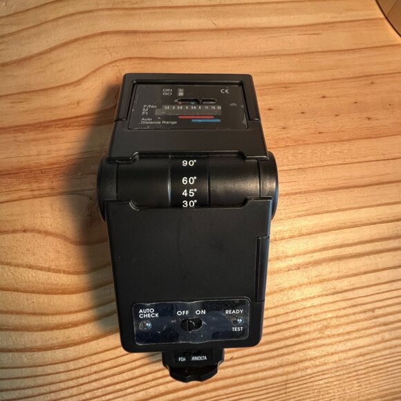Minolta Achiever DZ260 Camera Flash - Picture 4 of 13